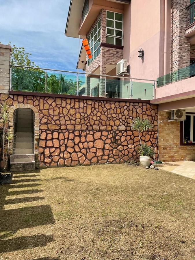 Homestay D' Sepangar Hills Kota Kinabalu Luaran gambar